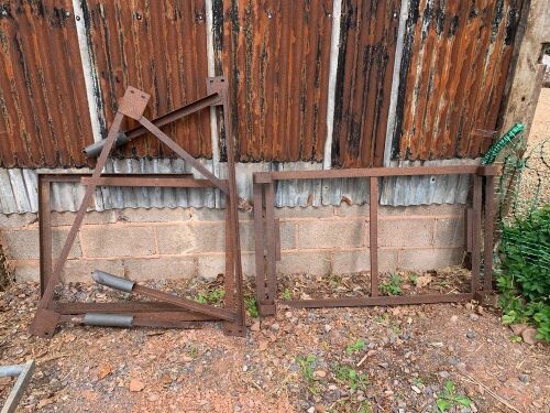 METAL STRUCTURE