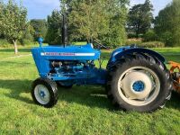 FORD 3000 2WD TRACTOR - 4