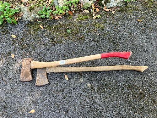 2 AXES