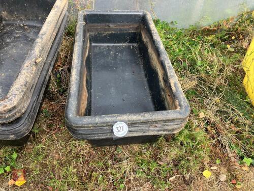 4 TRUGS/PLANT TRAYS