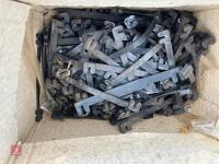 ASSORTED POTTING ACCESSORIES - 7