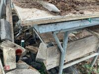 STEEL FRAMED POTTING TABLE - 7