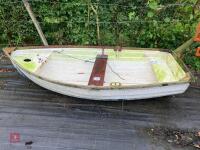 8' ROWING BOAT - 3