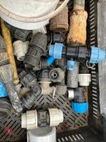 TRAY OF WATER PIPE FITTINGS - 2