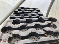 MT11-12 PORT TRAYS - 2