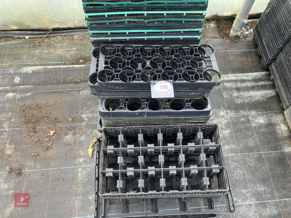 VARIETY OF MIXED POT HOLDERS