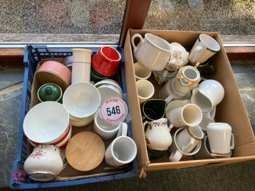 BOX & TRAY OF CROCKERY