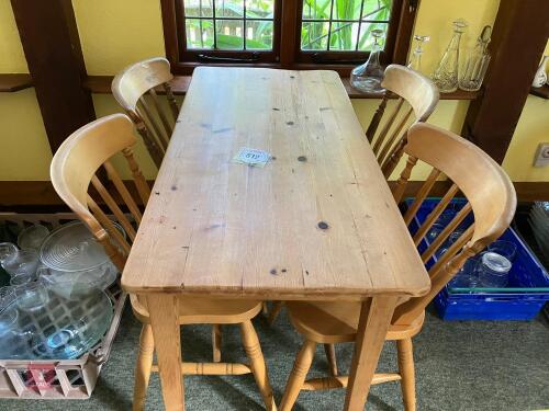 RECTANGULAR TABLE & 4 CHAIRS
