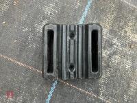 BOX OF TREE STRAP PADS - 3