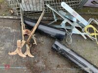 RAT AND MOLE TRAPS - 2