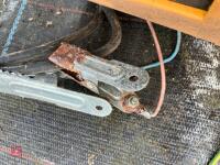 RUTLAND ESB150 12V ELEC FENCER - 4
