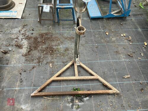 FABRICATED STAND