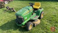 JOHN DEERE LT166 RIDE ON MOWER - 3