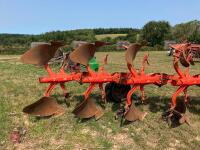 2018 KUHN VARI-MASTER REVERSIBLE PLOUGH - 27