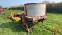 1994 TAARUP KVERNELAND MOUNTED STRAW CHO - 2