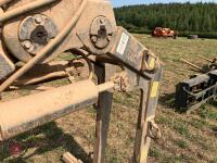 KINSHOFER KM331 BLOCK/BAG LIFTER - 7