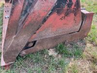 2.3 METRE TIP TOE GRAIN BUCKET - 10