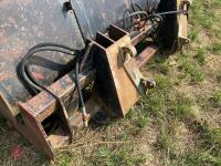 2.3 METRE TIP TOE GRAIN BUCKET - 11