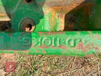 JD TOMBSTONE FRONT WEIGHT MOUNTED BLOCK - 3