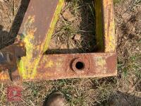 UNIBRACKET FERTILISER BAG HANDLER - 5