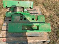 JD FRONT WEIGHT MOUNTING BLOCK - 3