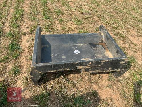 JCB PLASTIC CARRIER FOR UTV TYPE VEHICLE