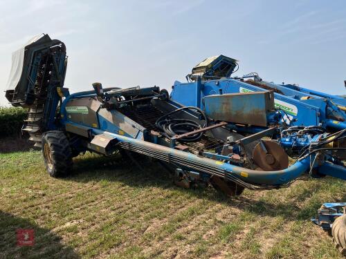 2008 STANDEN PEARSON 2 ROW HARVESTER