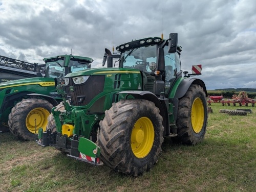 2022 JOHN DEERE 6250R 4WD TRACTOR