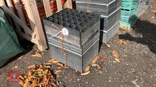 30 P6 POT HOLDER TRAYS