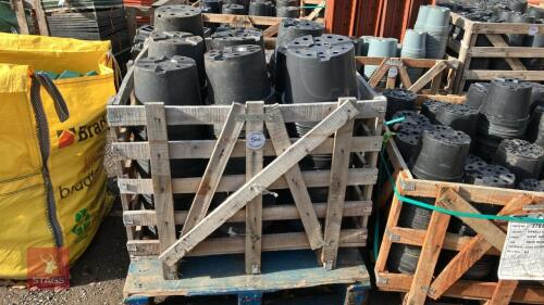 300 MIXED PLANT POTS