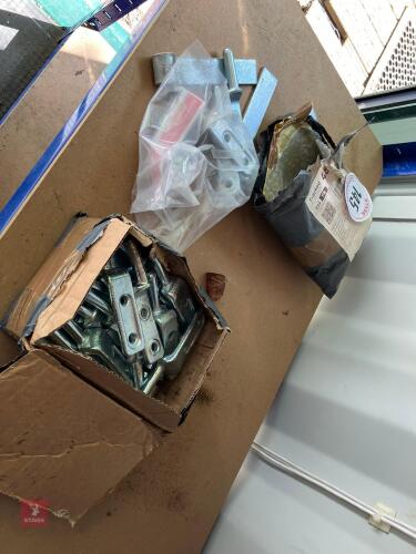 TRAILER FIXINGS/BRACKETS