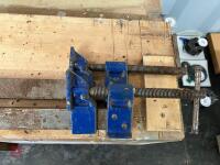 2 RECORD 135 SASH CLAMPS