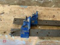 2 RECORD 136 SASH CLAMPS - 6