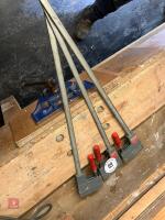 3 BESSEY UNIKLAMPS