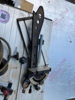 PRT TREND ROUTER TABLE AND DEWALT ROUTER - 11