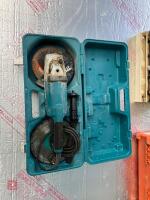 MAKITA GA9020 9'' DISC CUTTER - 3