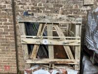 40 MIXED SIZE ROOF SLATES - 2