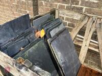 40 MIXED SIZE ROOF SLATES - 3