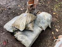 PALLET OF MIXED SAND AND CHIPPINGS - 4