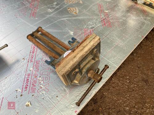 RECORD TIMBER VICE