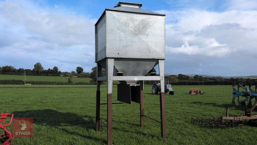 2 TON GALVANISED FEED BIN