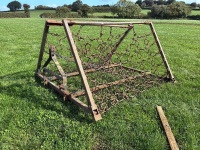 MOUNTED CHAIN HARROWS