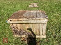 90CM HIGH XC 'SKINNY TABLE' FENCE - 6