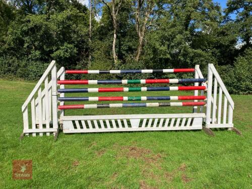 PARALLEL SHOW JUMP