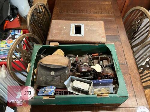 BOX OF VINTAGE CHILDRENS TOYS
