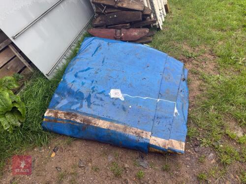 CURTAIN SIDE OFF LORRY