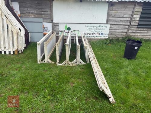 7 VARIOUS SHOW JUMPING BLOCKER BOARDS