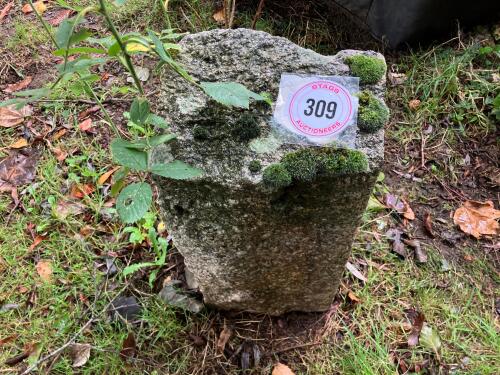 GRANITE POST