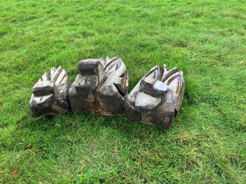 3 WOODEN CHAINSAW DUCKS