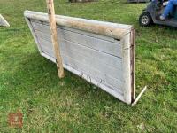 80CM HIGH XC 'PLAYING CARD' FENCE - 9